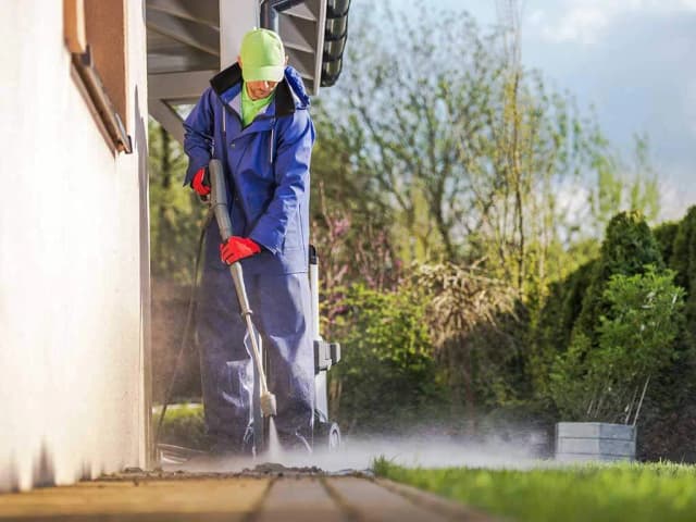 Skuteczne sposoby na zmycie cementu z kostki brukowej bez uszkodzeń Skuteczne sposoby na zmycie cementu z kostki brukowej bez uszkodzeń